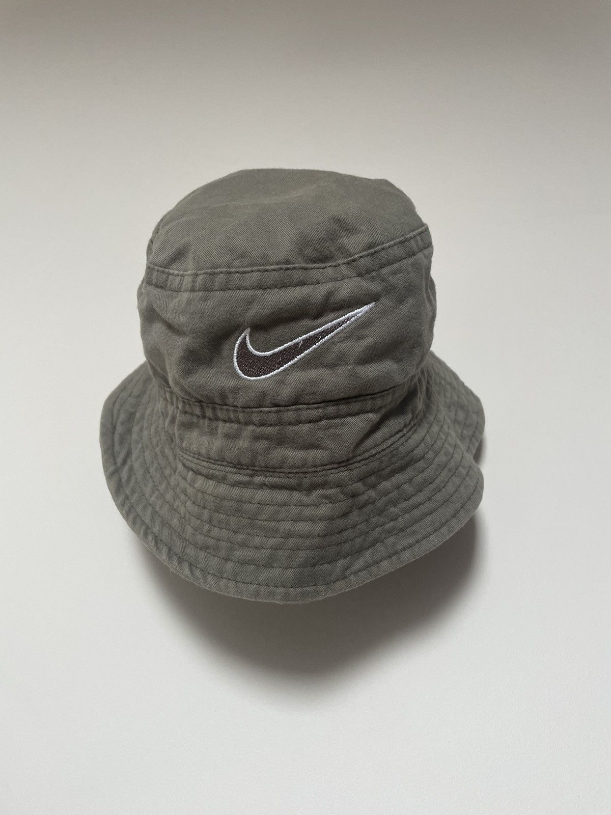Vintage Vintage Swoosh Bucket Hat y2k haft unisex retro Size ONE SIZE - 1 Thumbnail