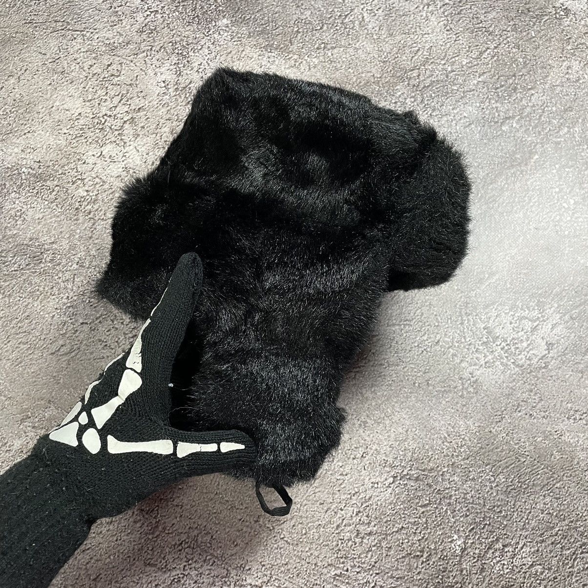 Vintage Vintage 90s Mohair Skeleton Hand Beanie Faux Fur Black OS Size ONE SIZE - 2 Thumbnail