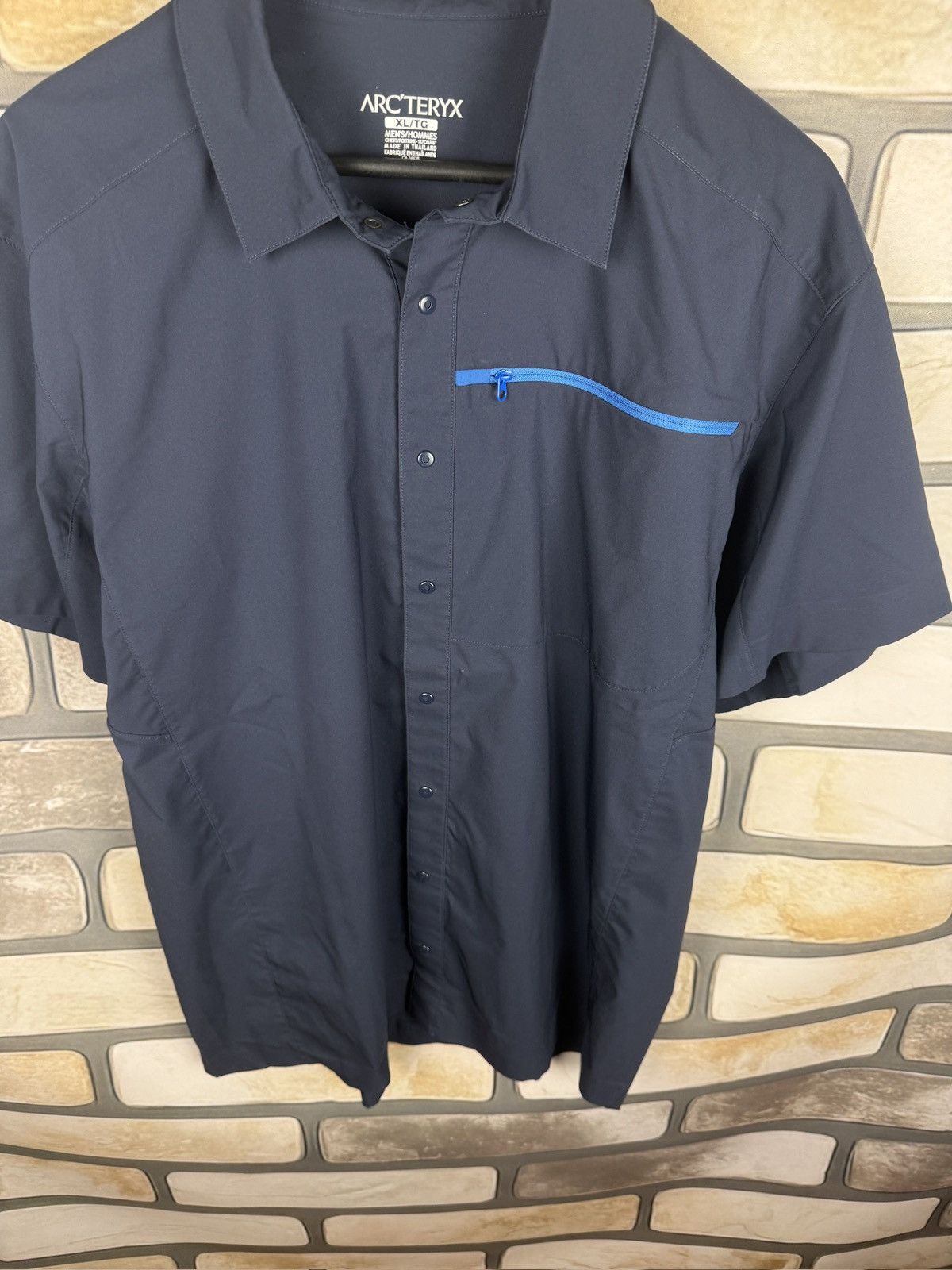 Arc'teryx Very rare arcteryx Arc’teryx oversize shirt Size US L / EU 52-54 / 3 - 5 Thumbnail