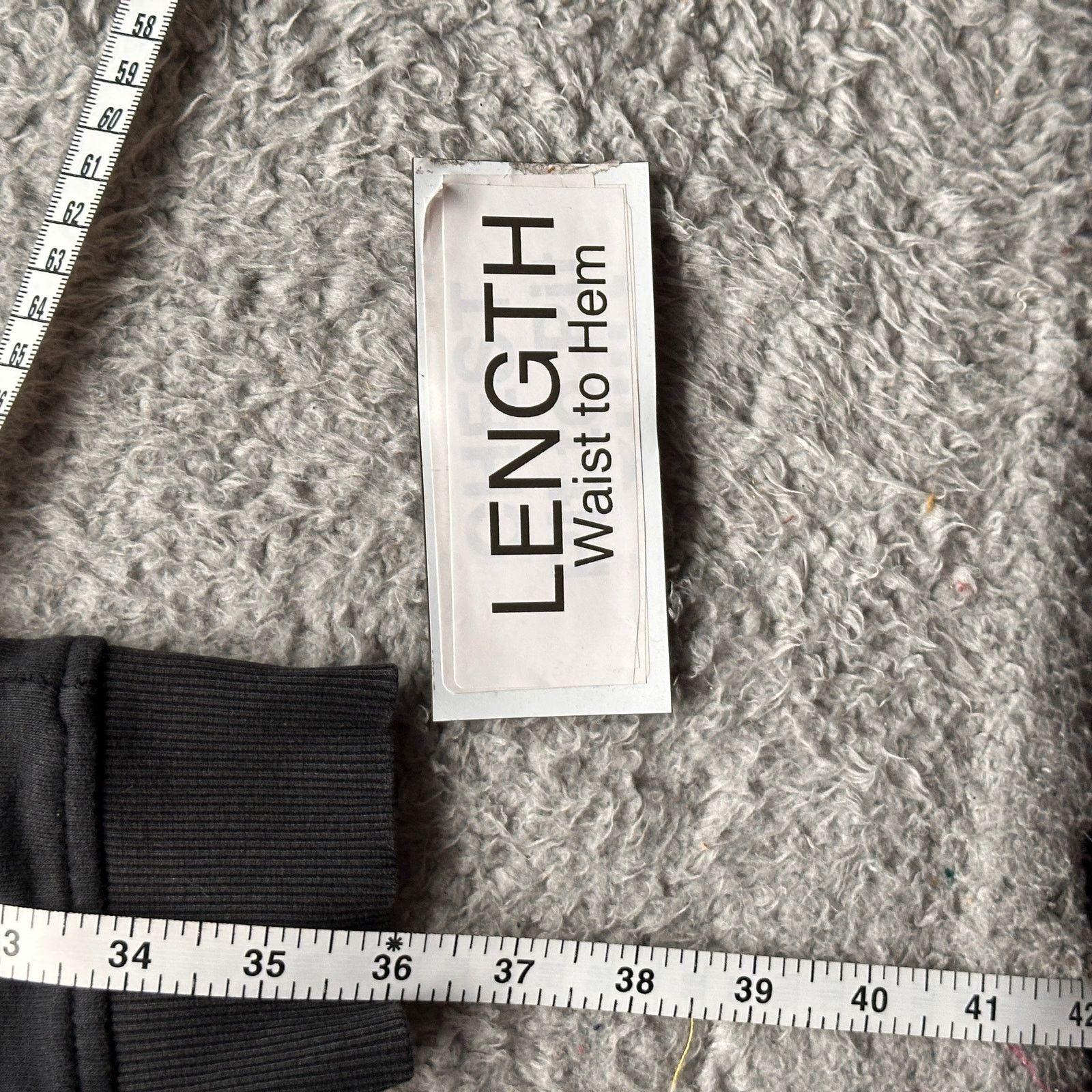 Gymshark Gymshark Drawstring Logo Jogger Sweatpants Mens Small Black Size US 29 - 4 Thumbnail