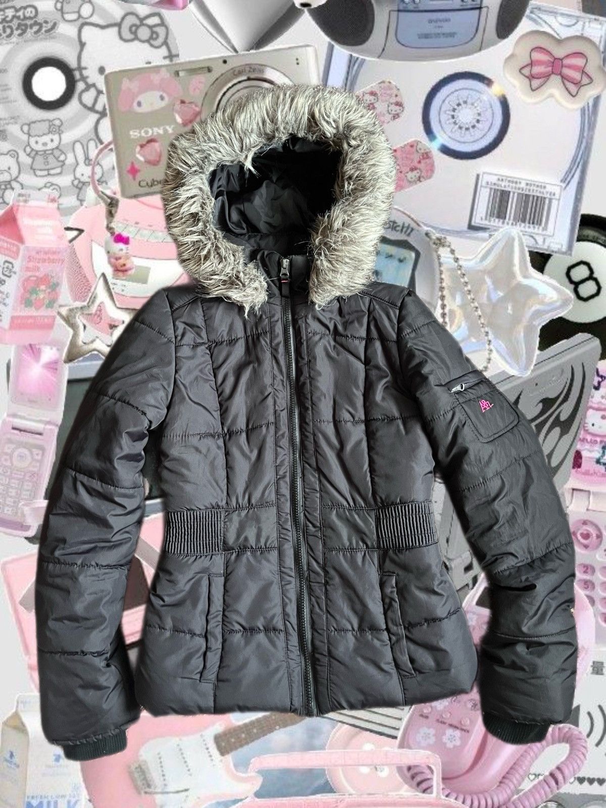 Aeropostale RARE vintage Aeropostale black women’s puffer fur liner M Size M / US 6-8 / IT 42-44 - 1 Thumbnail