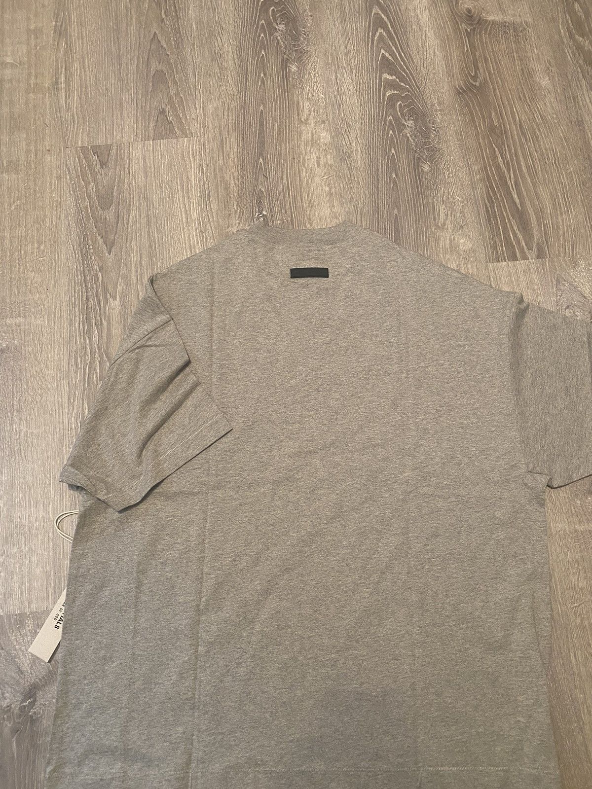 Essentials Essentials tee Size US S / EU 44-46 / 1 - 8 Thumbnail