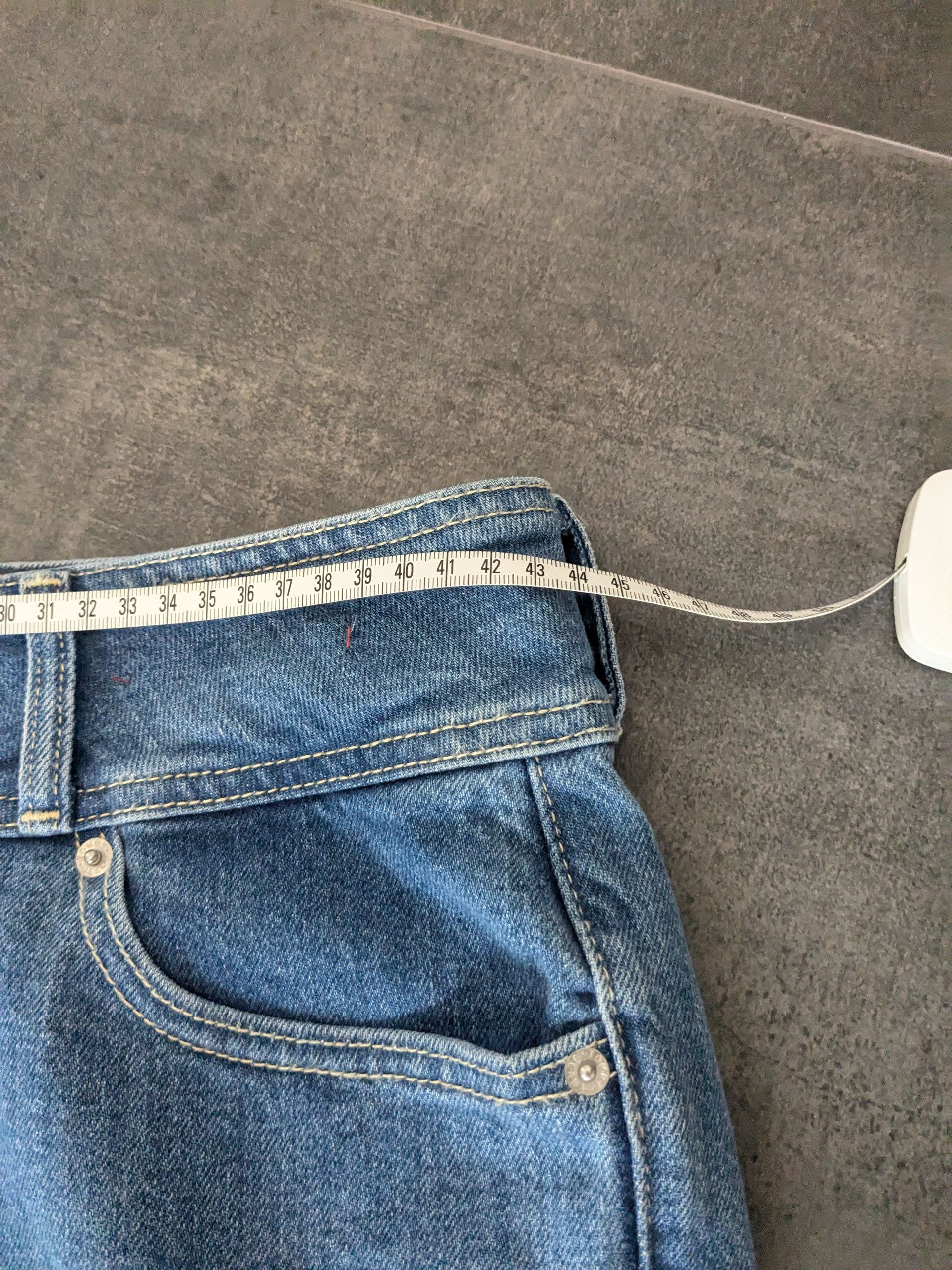 Tommy Hilfiger × Tommy Jeans Tommy Jeans 31/32 Wide Flared Blue Jeans Baggy Denim Size 31" - 7 Thumbnail