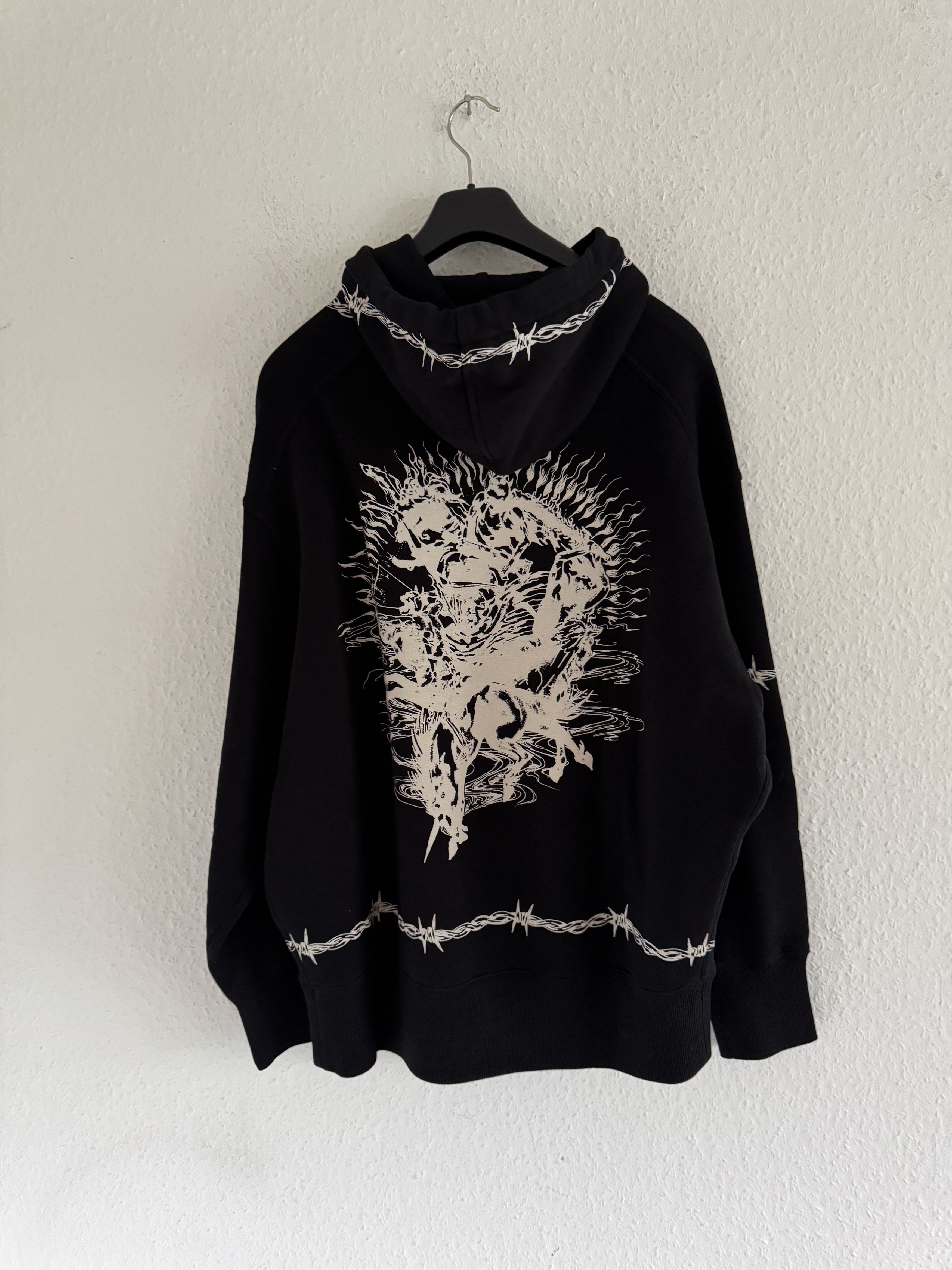 Givenchy Black Barbed Wire Eagle Oversized Hoodie Size US S / EU 44-46 / 1 - 12 Thumbnail