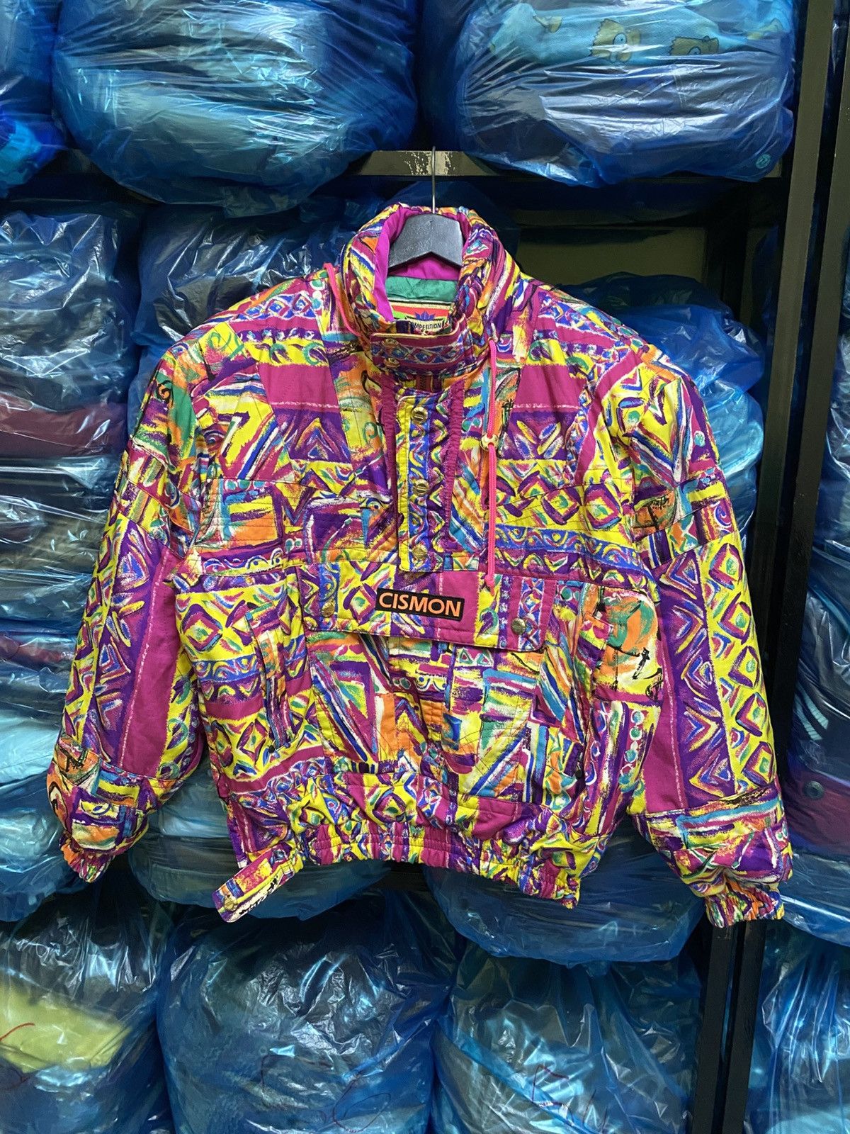Vintage Vintage Cismon Ski Jacket Neon Abstract Print Winter Puffer Size US S / EU 44-46 / 1 - 1 Thumbnail