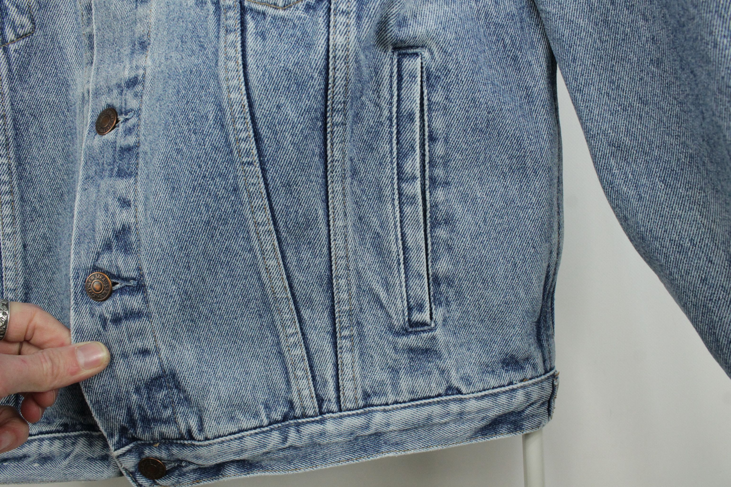 Levi's Vintage Levi's 70503 Blue Wash Denim Trucker Jacket Size US M / EU 48-50 / 2 - 6 Thumbnail