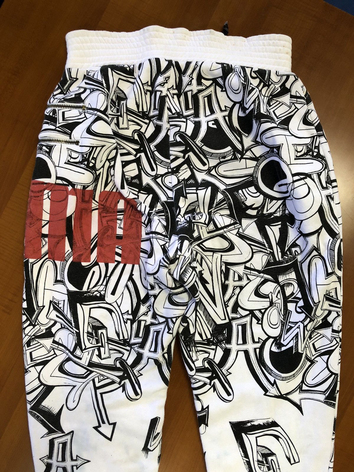 Asos Asos Graffiti Design Jogger Size 28" / US 6 / IT 42 - 5 Thumbnail