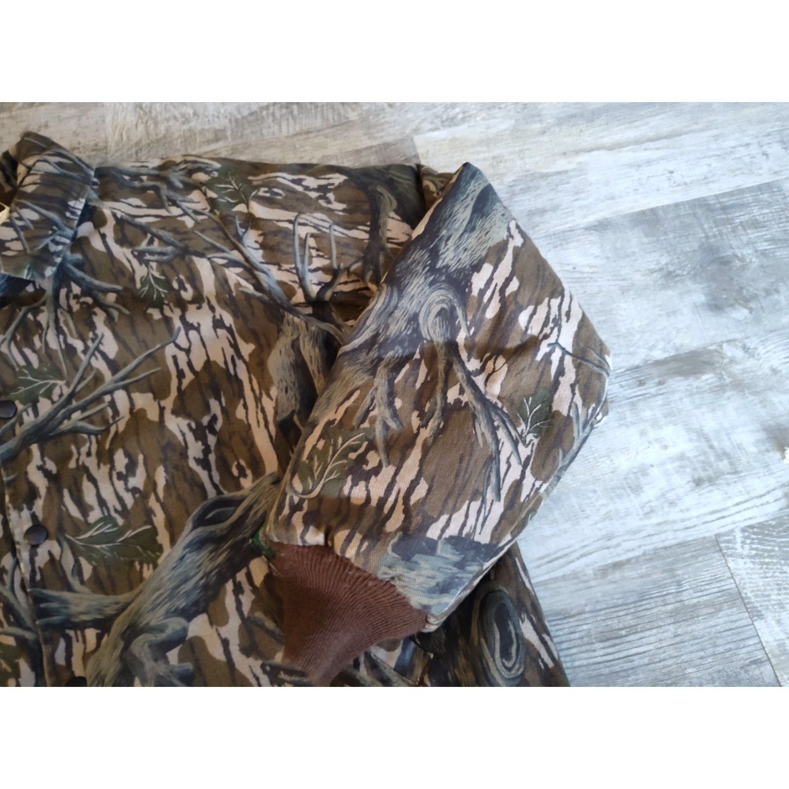 Vintage VINTAGE Mossy Oak Jacket Mens XL Brown Realtree Camouflage Outdoor Coat/Outerwear Regular Lined 100% Cotton Button Front Size US XL / EU 56 / 4 - 3 Thumbnail