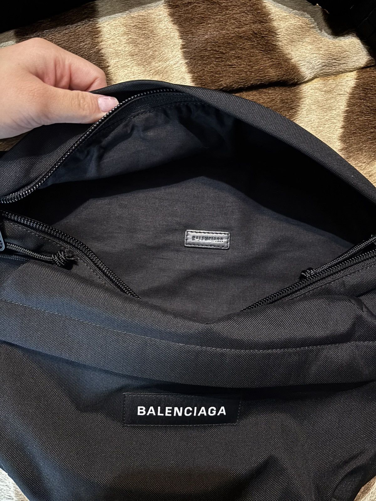 Balenciaga Balenciaga Crossbody XL messenger bag Size ONE SIZE - 6 Thumbnail