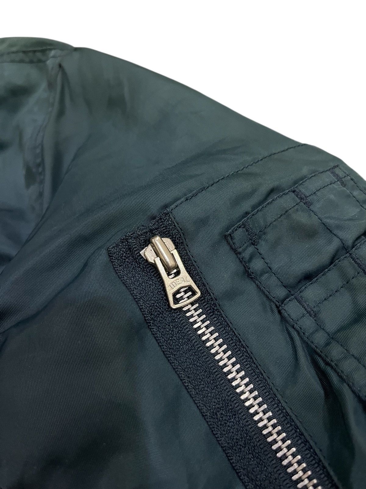 Alpha Industries vintage MA-1 ALPHA INDUSTRIES BOMBERS JAKET Size US M / EU 48-50 / 2 - 4 Thumbnail