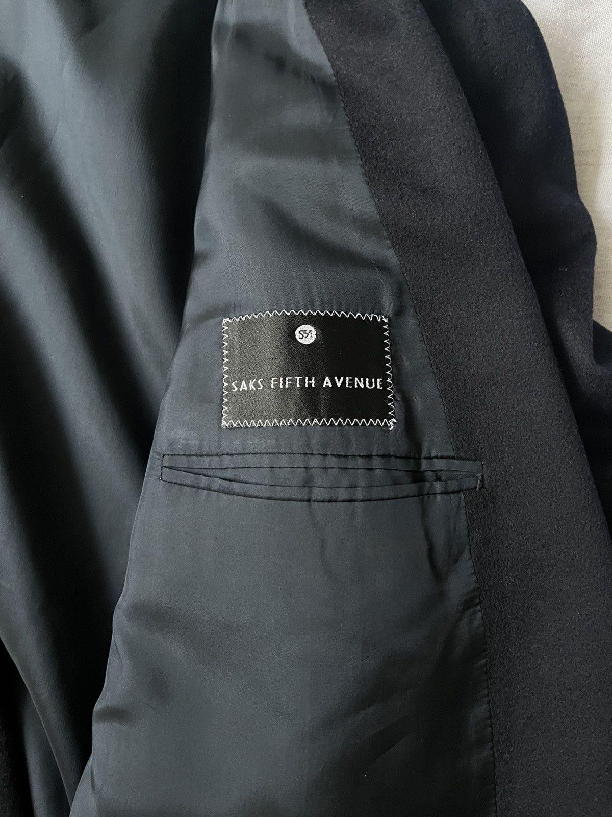 Giorgio Armani Giorgio Armani Cashmere Navy Double-Breasted Blazer Size 42L - 8 Thumbnail