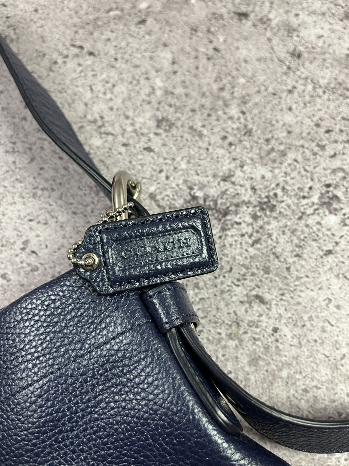 Coach Coach Navy Pebbled Leather Hobo Shoulder Bag Large Size ONE SIZE - 3 Thumbnail