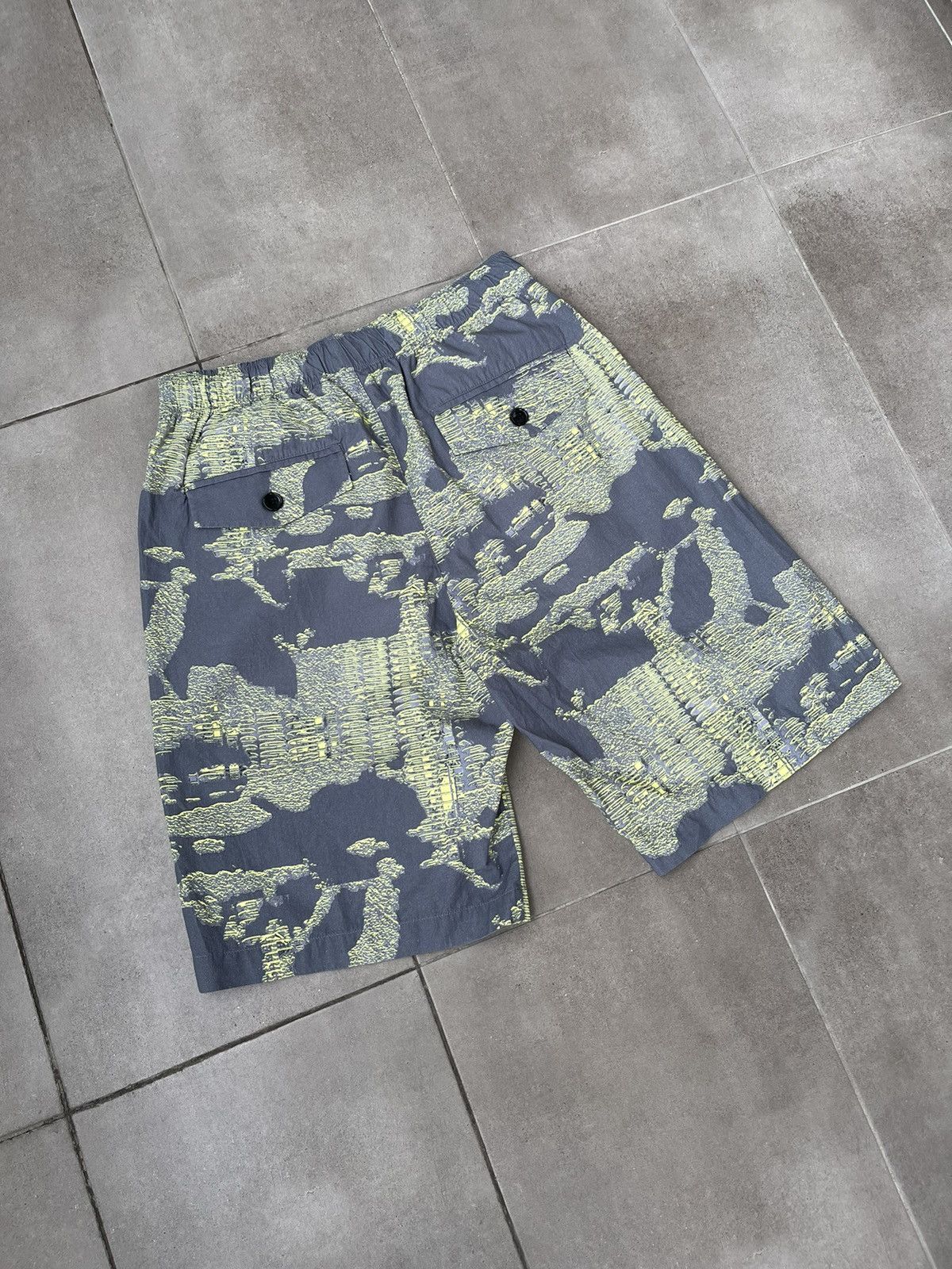 Diesel !DS! SS23 Diesel P-Ferg Camo Track Shorts Size US 32 / EU 48 - 13 Thumbnail