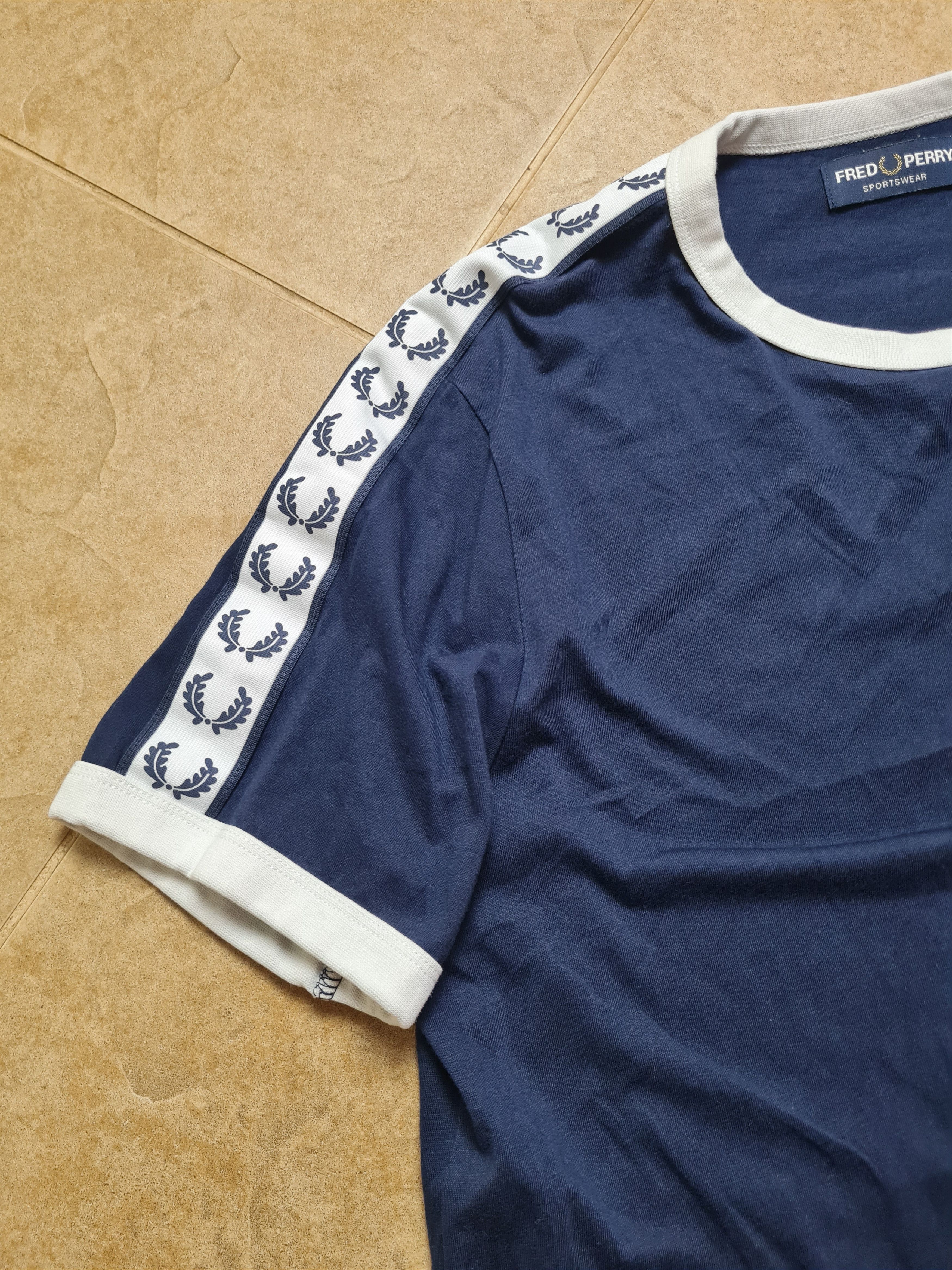 Fred Perry T-shirts Mens Fred Perry Ringer Blue White Size M Vintage Size US M / EU 48-50 / 2 - 17 Thumbnail