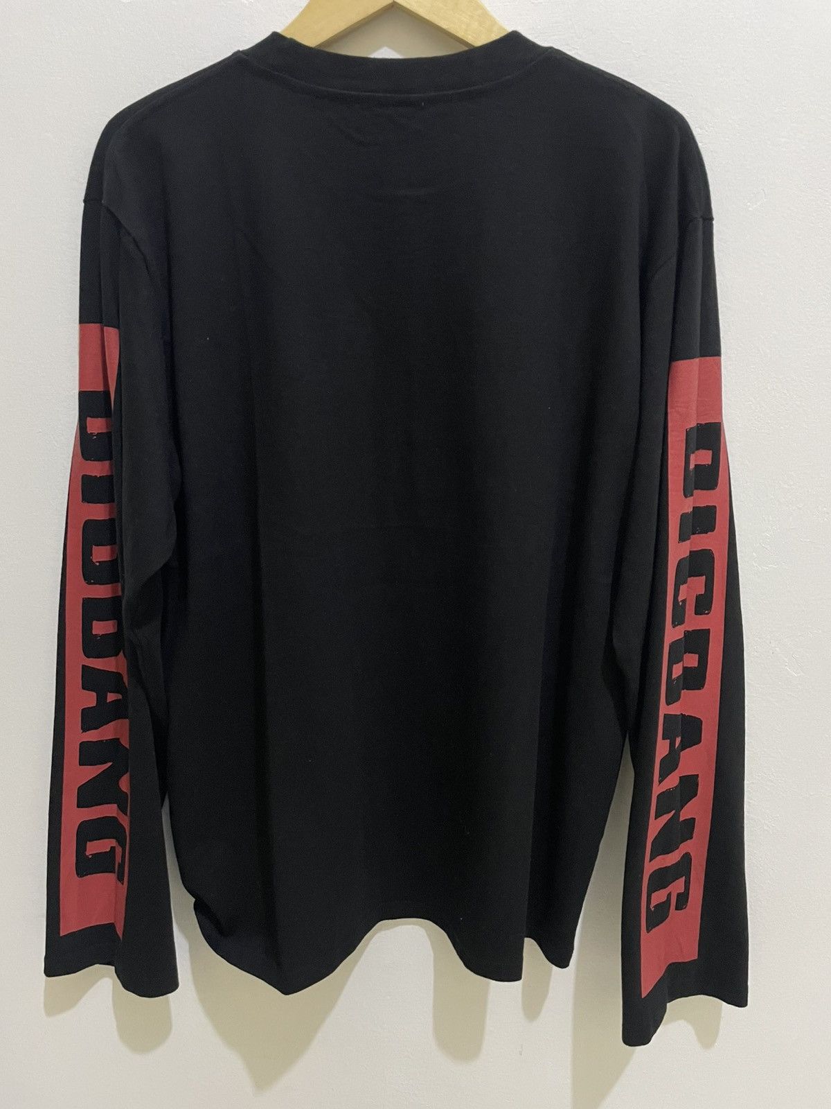 Other Big Bang Merch Concert Size US L / EU 52-54 / 3 - 7 Thumbnail