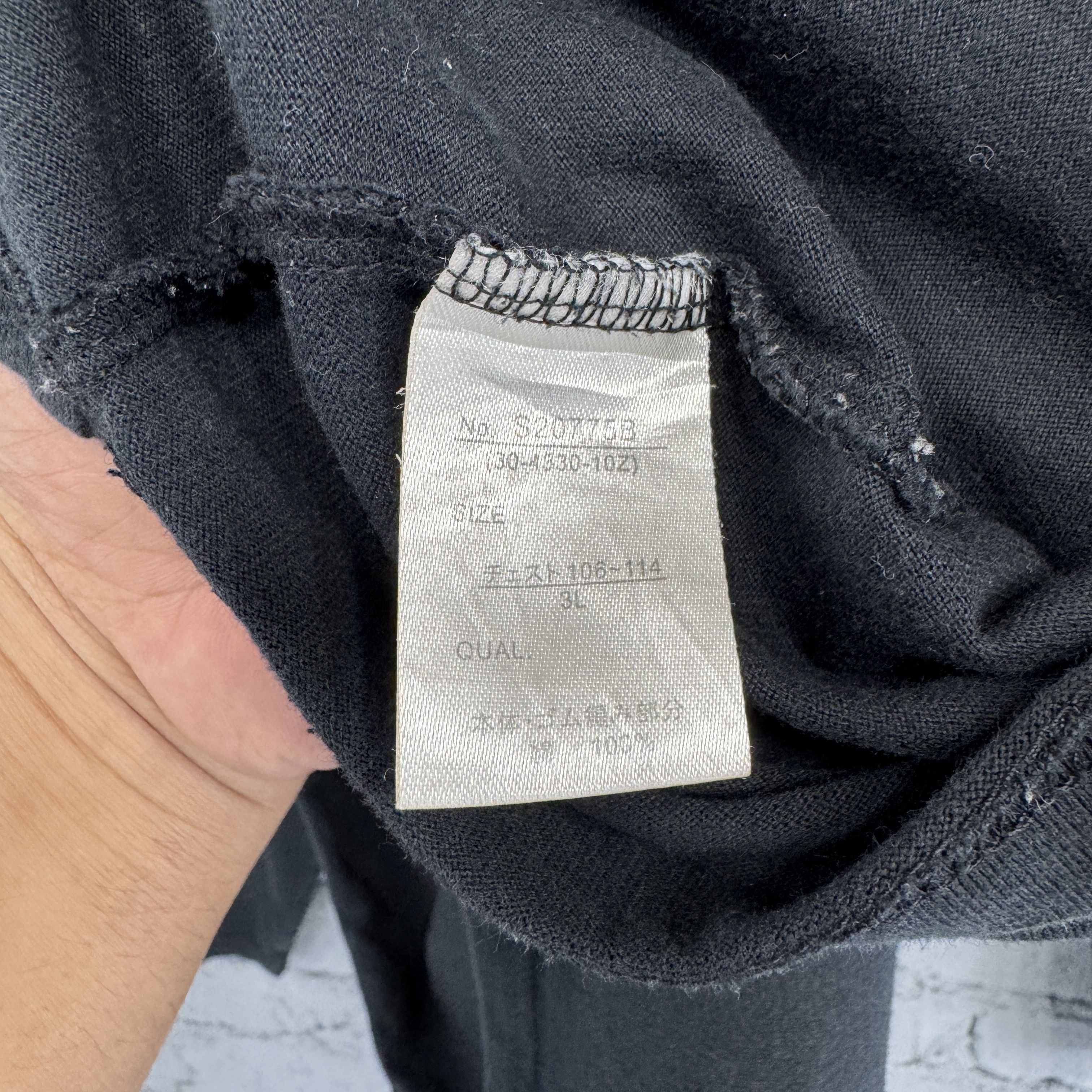 Japanese Brand Rare Vintage Y2K Japanese Brand Skull Bones Sunfaded Tshirt Size US XL / EU 56 / 4 - 8 Thumbnail