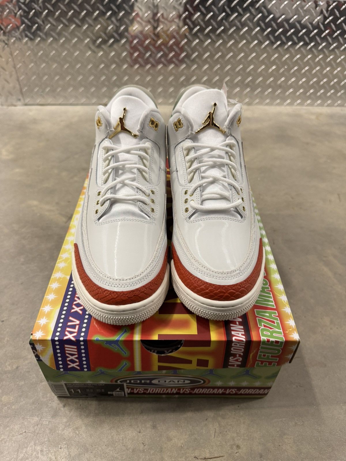 Jordan 3 Retro El Vuelo Size 11