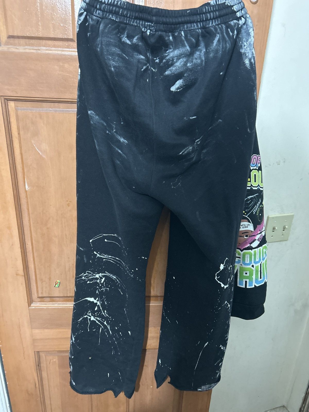 Balenciaga Balenciaga pain splattered sweatpants Size US 32 / EU 48 - 5 Thumbnail