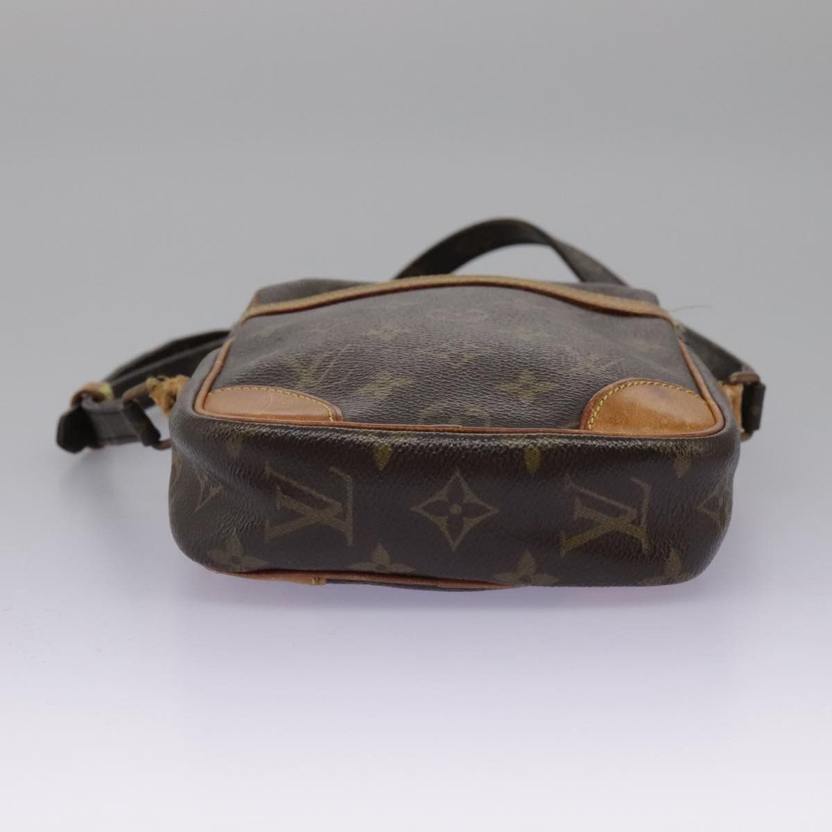 Louis Vuitton LOUIS VUITTON Monogram Danube Shoulder Bag M45266 Size ONE SIZE - 7 Thumbnail