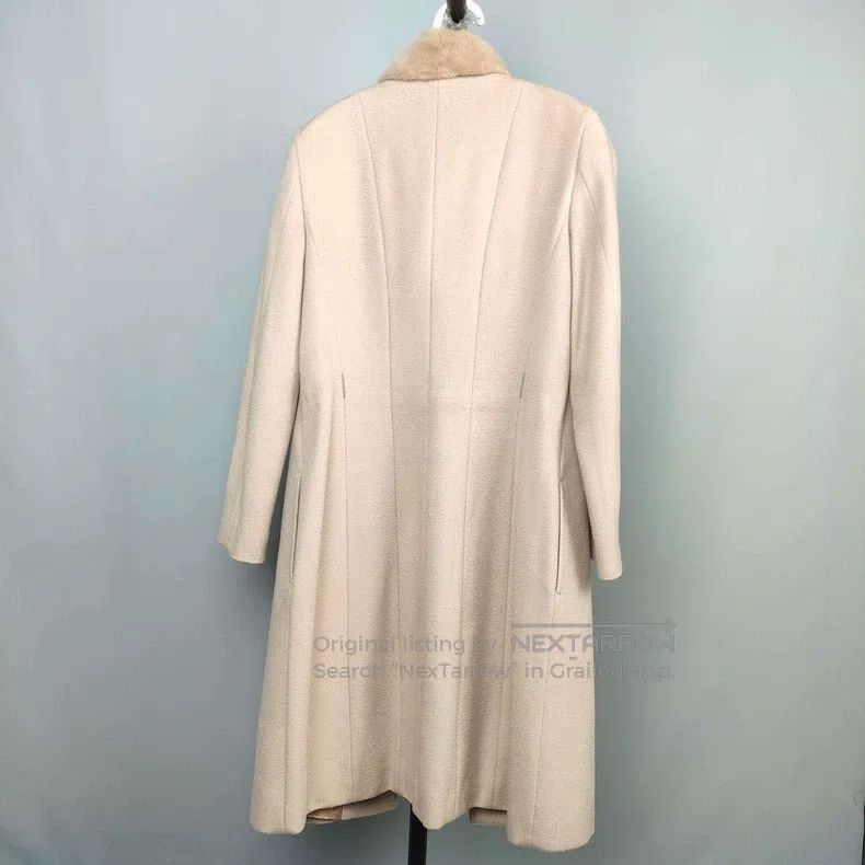 Max Mara Max Mara Mid-length Beige Coat Size M / US 6-8 / IT 42-44 - 2 Thumbnail