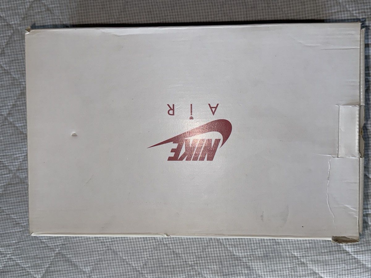 Nike Nike Air Force 1 Low ‘07 QS ‘ Valentine’s Day Love Letter ‘ Size US 8.5 / EU 41-42 - 10 Thumbnail