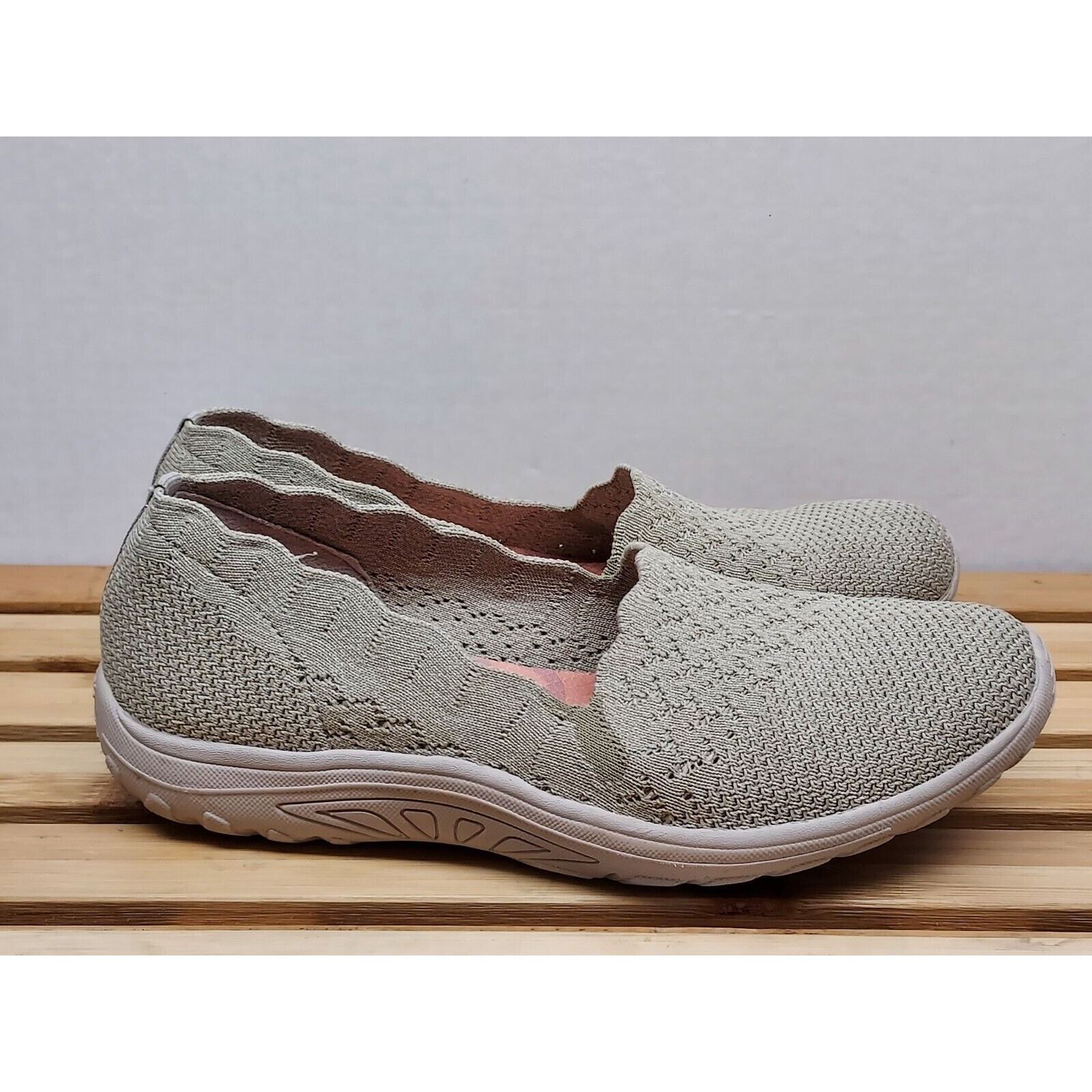 SKECHERS Skechers Womens | Beige | Reggae Fest Slip On Shoes Size 7 Size US 7 / IT 37 - 6 Thumbnail