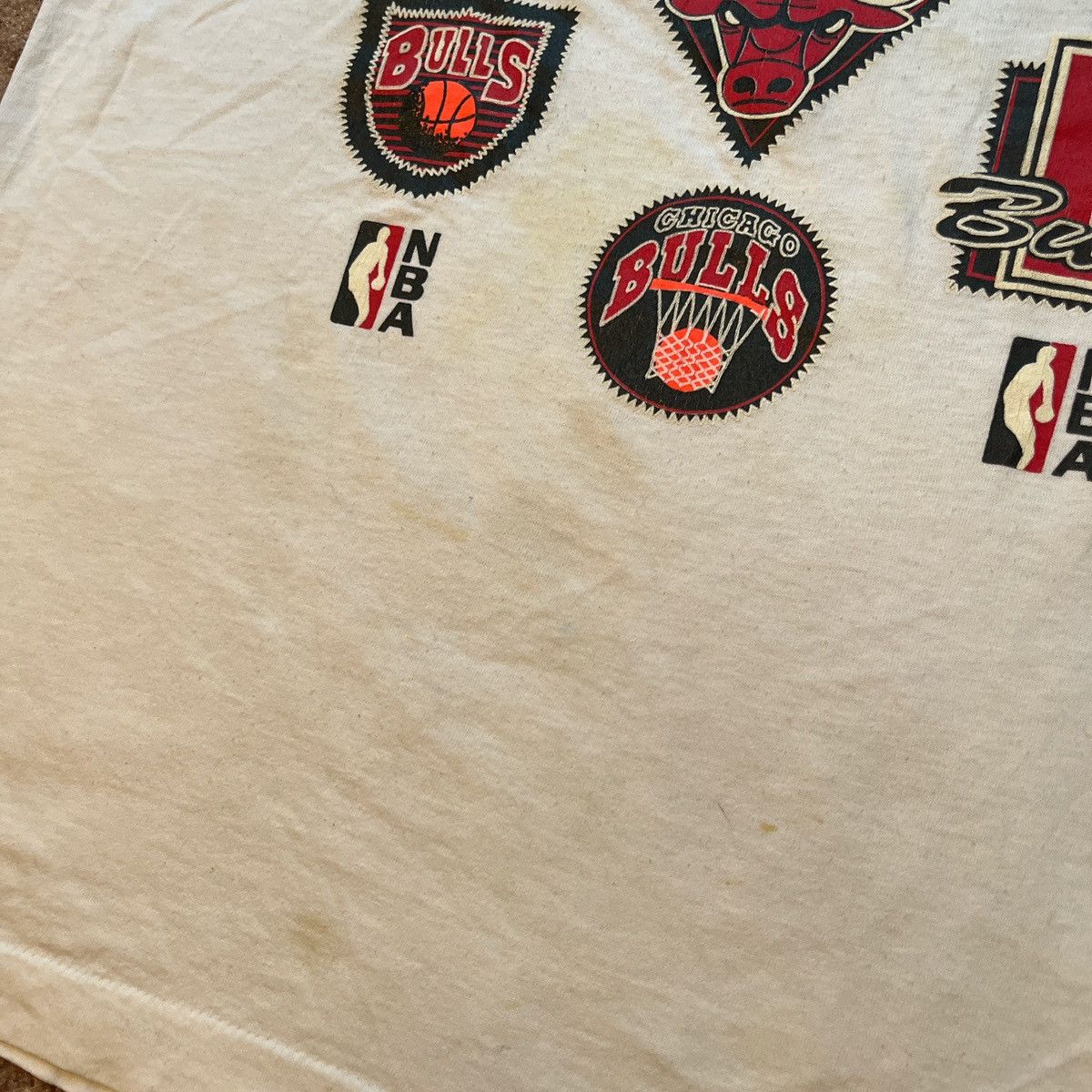 Vision Streetwear Vintage 90s Chicago Bulls Single Stitch Tee Shirt Size L Size US L / EU 52-54 / 3 - 7 Thumbnail