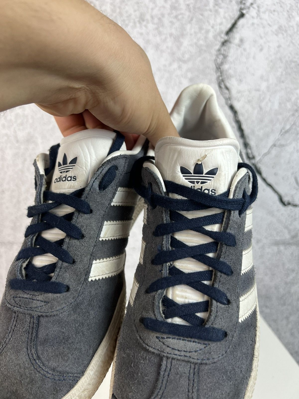 Adidas Adidas Gazelle Low Sneakers Rare Color Casual Streetwear Size US 4.5 / IT 34.5 - 4 Thumbnail