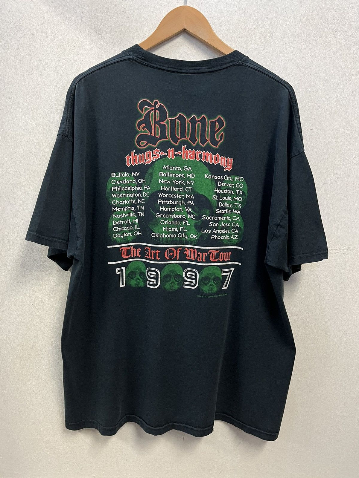 Vintage Vintage Bone Thugs N Harmony Tour Tee Size US XXL / EU 58 / 5 - 6 Thumbnail