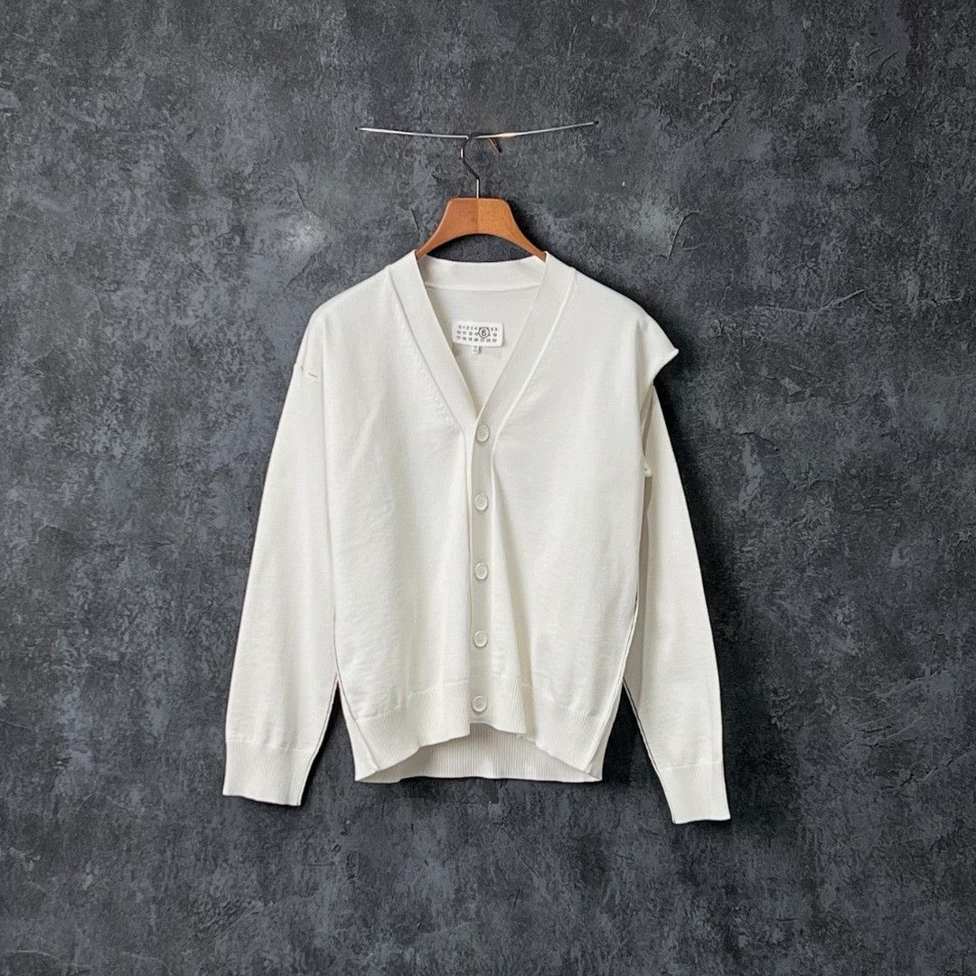 Maison Margiela Maison Margiela Knit White Sweater S Women Size S / US 4 / IT 40 - 1 Thumbnail