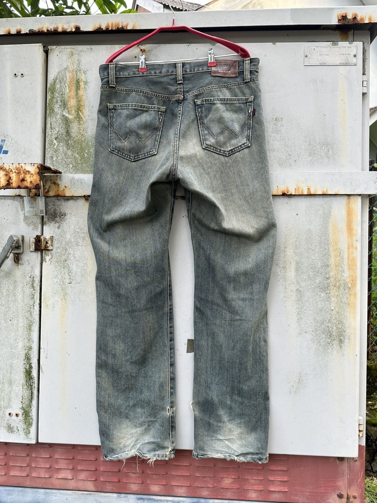 Edwin 👹Vintage Edwin 404 Washed Baggy Jeans Made In Japan Size US 35 - 2 Thumbnail