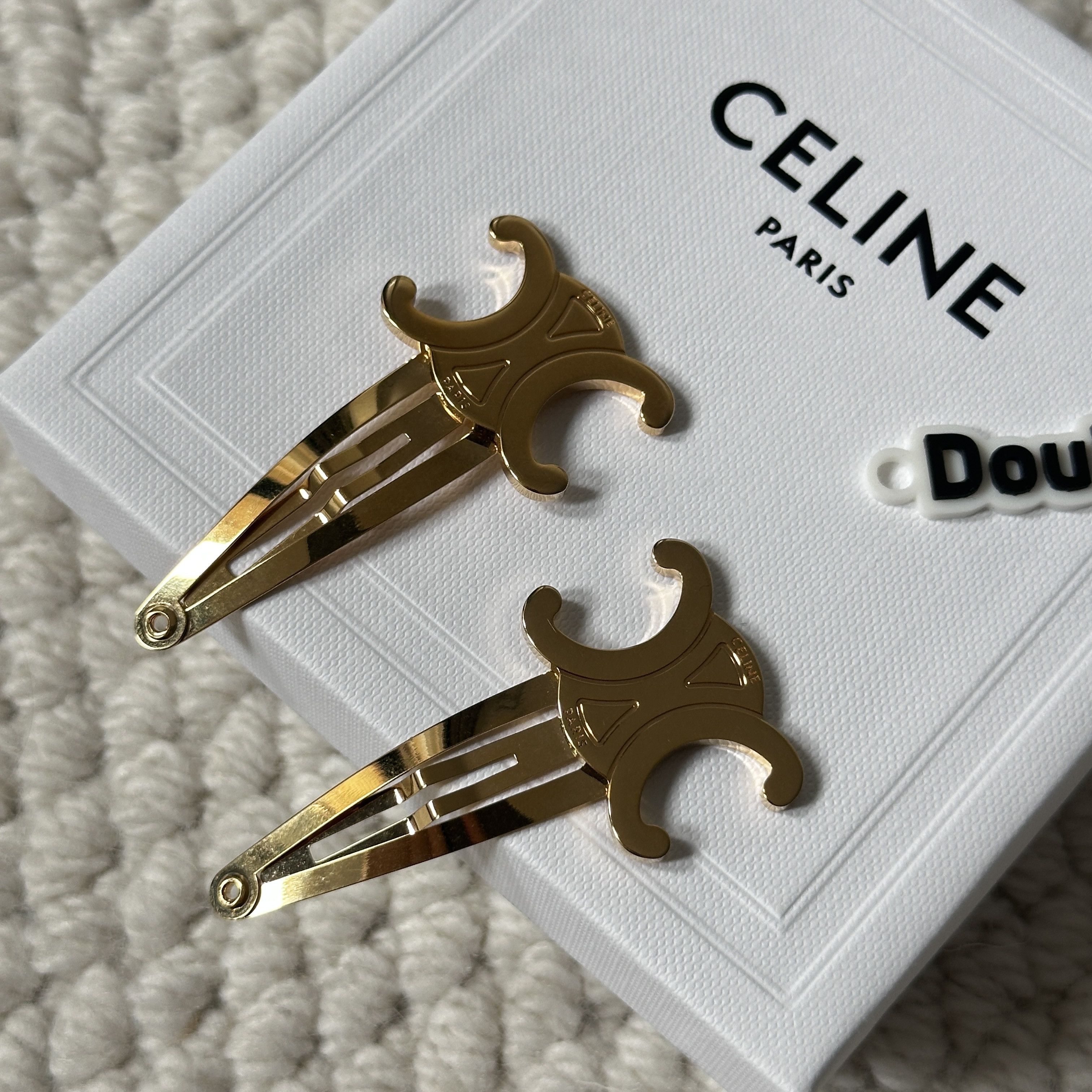 Celine CELINE SET OF 2 SNAP HAIR CLIPS Size ONE SIZE - 9 Thumbnail