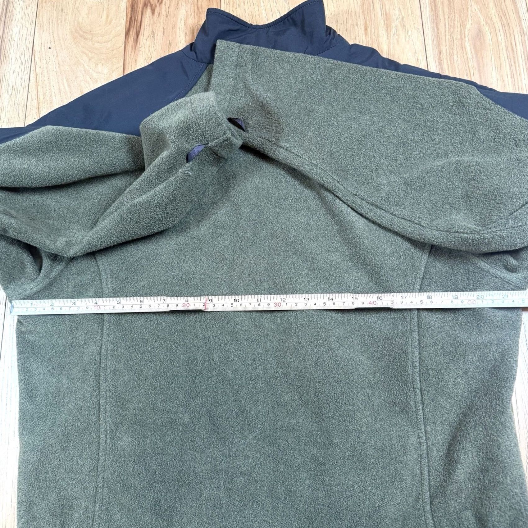 Helly Hansen Helly Hansen Sweatshirt Mens M Full Zip Fleece Multicolor Sweatshirt Medium Full Zip Mens Size US M / EU 48-50 / 2 - 6 Thumbnail