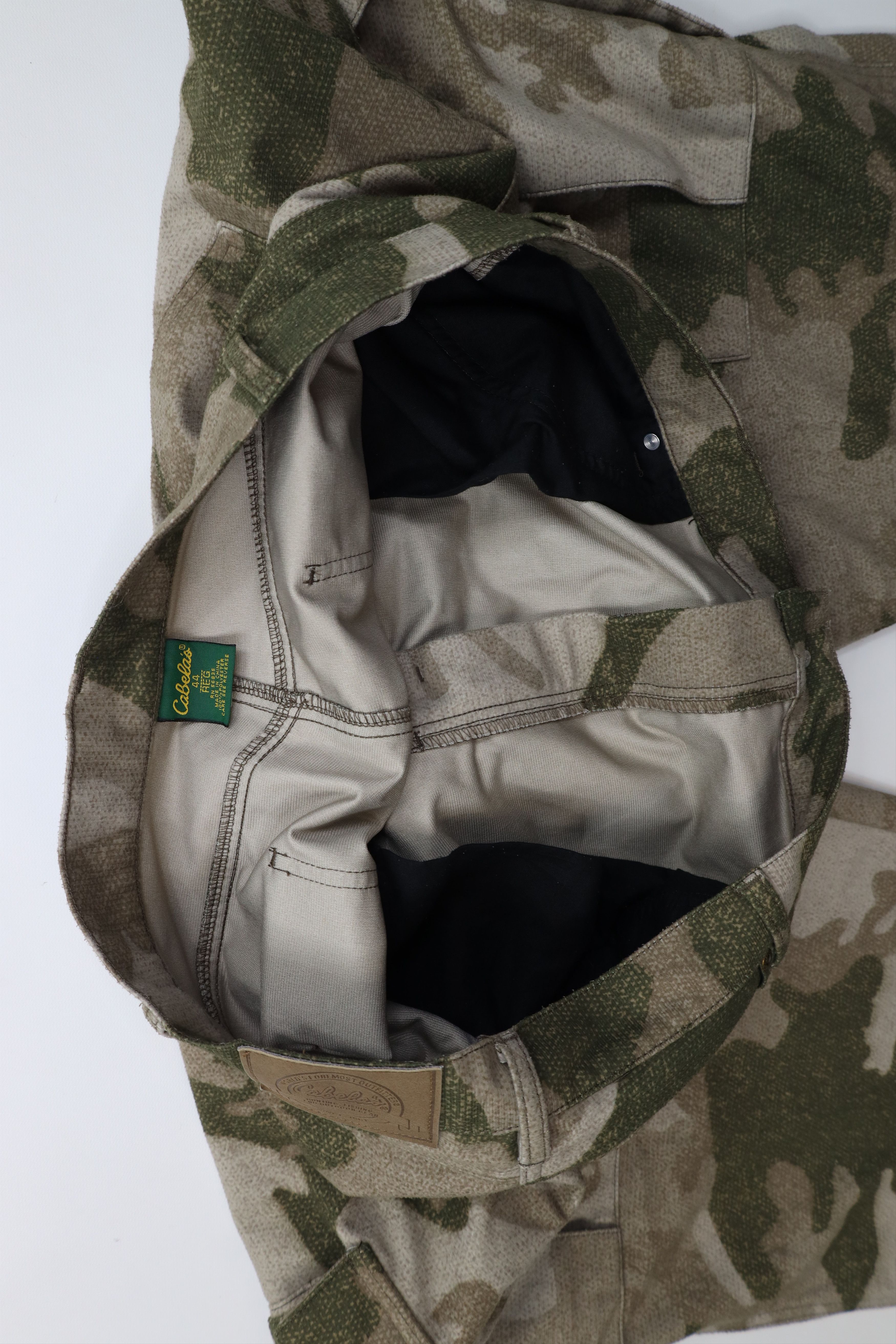 Cabelas Vintage 90s Cabelas Camouflage Wide Leg Cargo Pants Size US 44 / EU 60 - 8 Thumbnail
