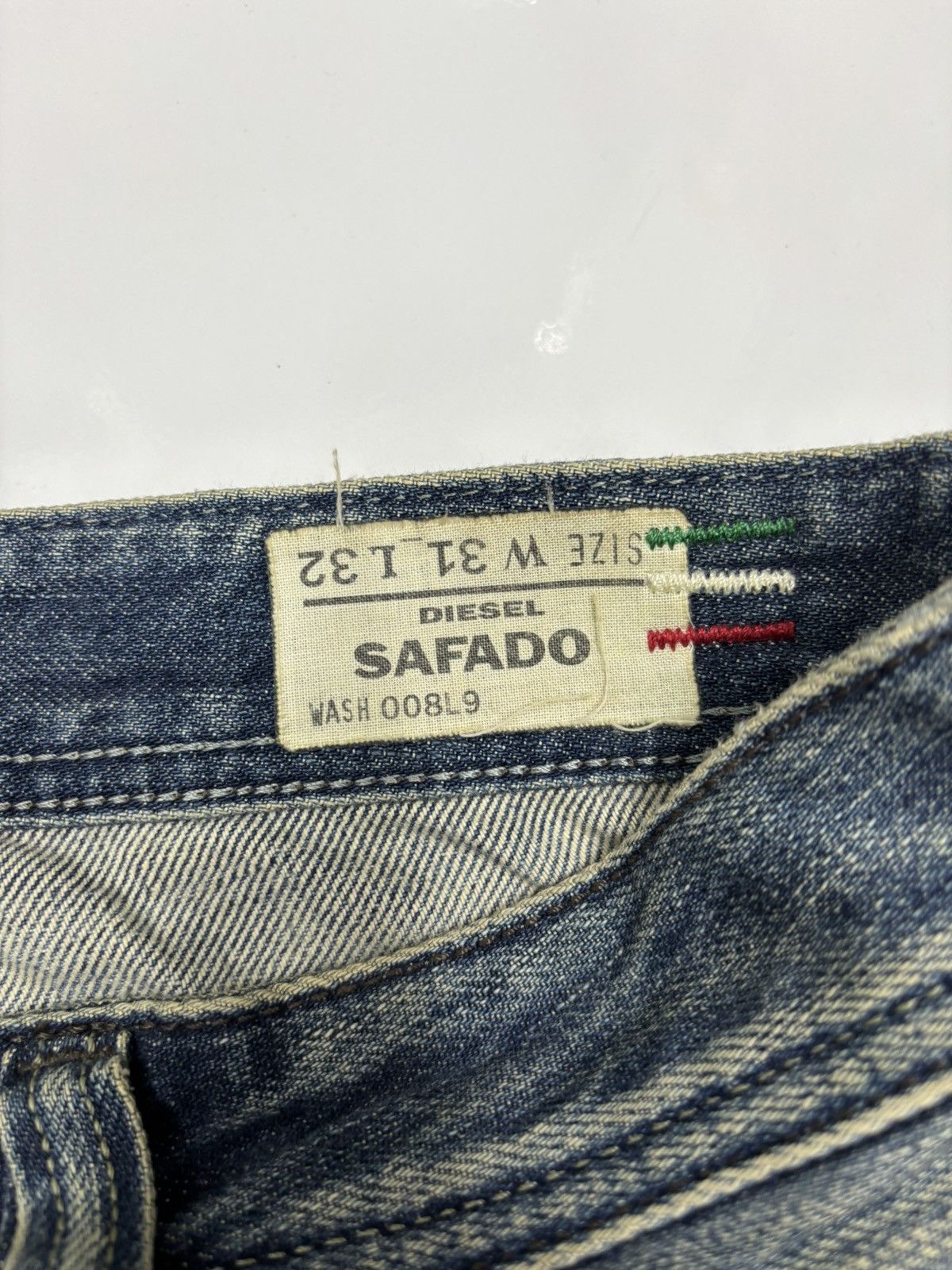 Diesel DIESEL SAFADO THRASHED DISTRESSED DENIM JEANS Size US 34 / EU 50 - 10 Thumbnail