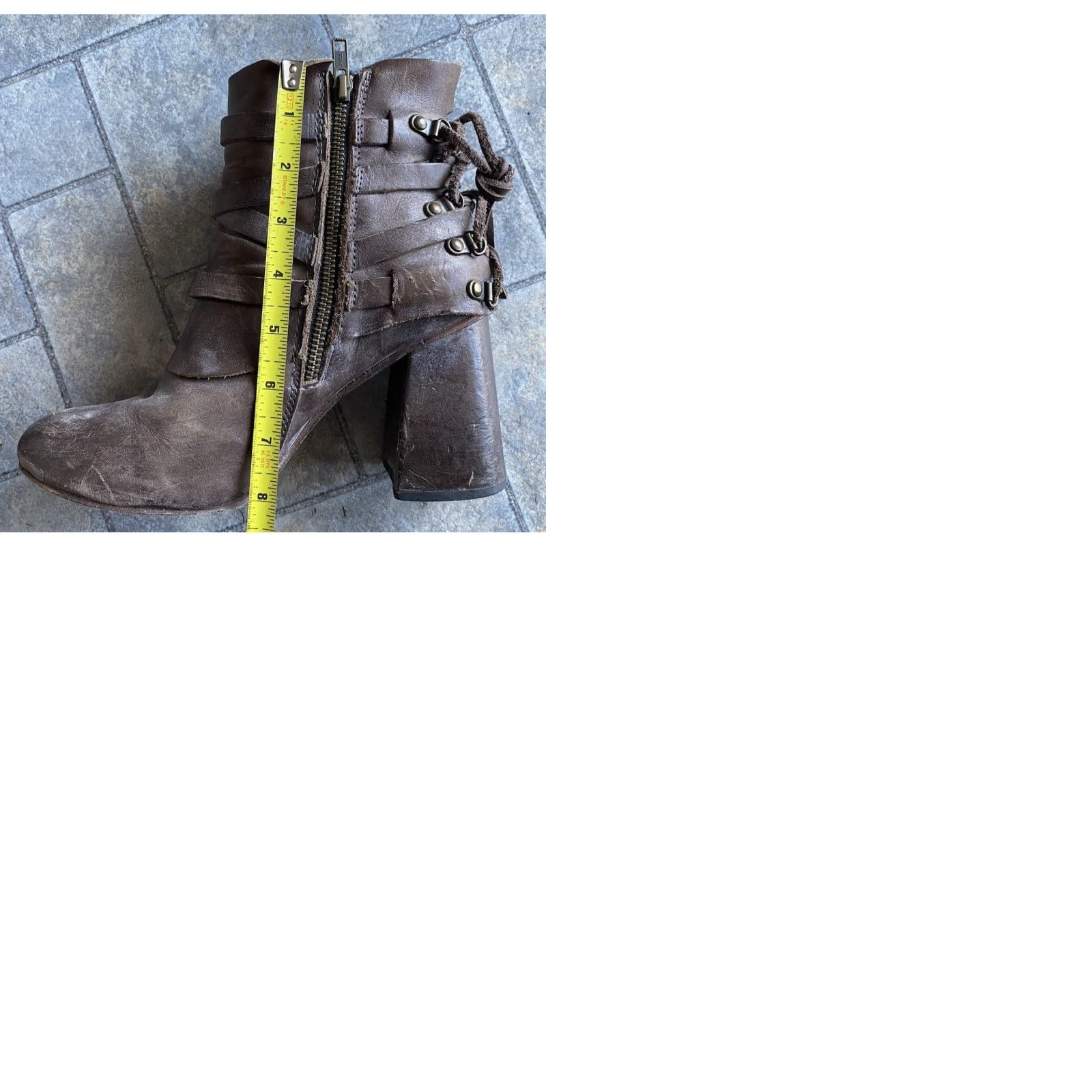 FREEBIRD Freebird Boots Women’s Size 9 Leather Brown Flaws Wear Boots Women Brown Leather 9 Flaws Vintage? Size US 9 / IT 39 - 10 Thumbnail