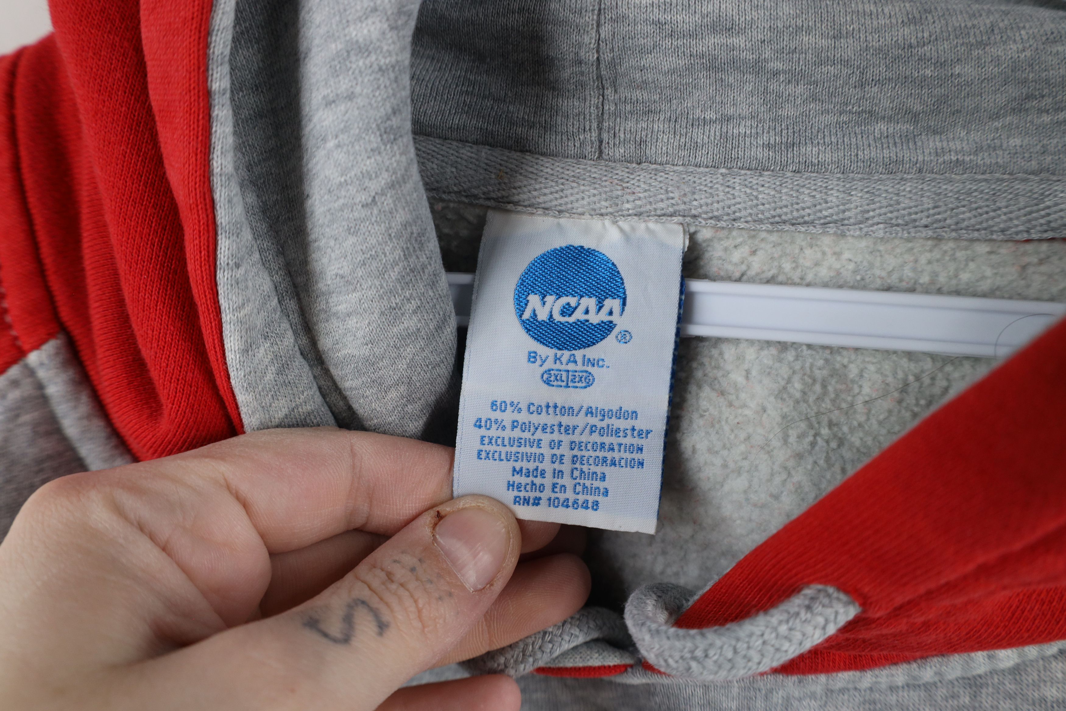 Vintage Vintage Spell Out Ohio State University Football Hoodie Red Size US XL / EU 56 / 4 - 5 Thumbnail