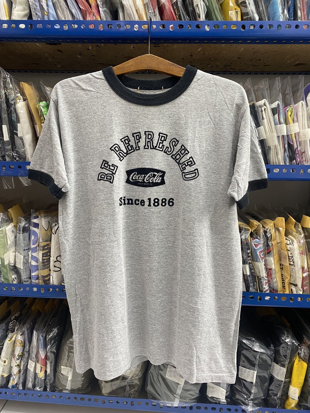 Other COCA COLA VINTAGE TSHIRT Size US M / EU 48-50 / 2 - 1 Thumbnail