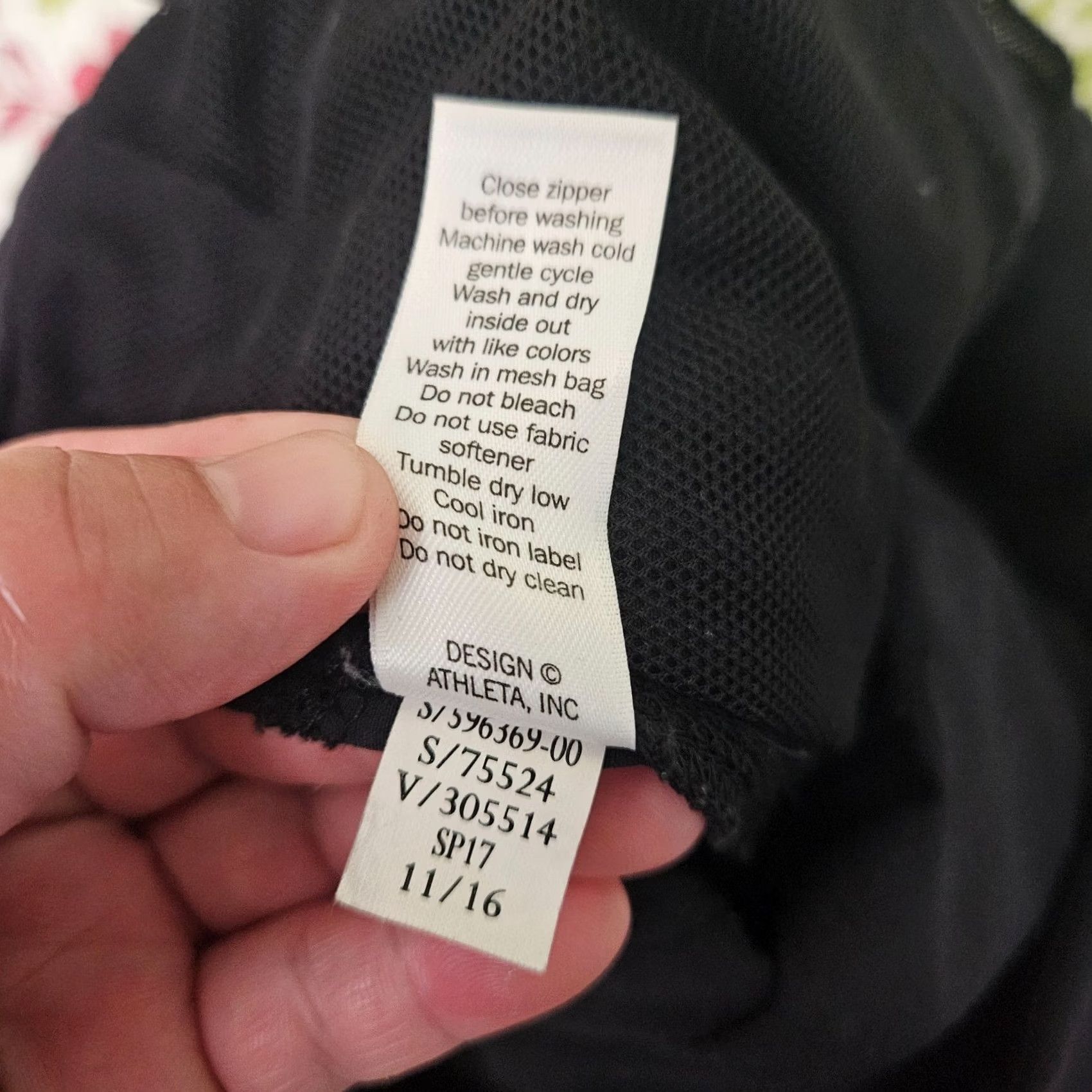 Athleta Athleta Women's Black Cargo Casual 4" Inseam Outdoor Hiking Short Size 6 Size 28" / US 6 / IT 42 - 6 Thumbnail