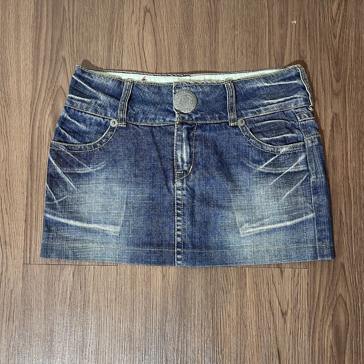 Beauty Beast × Hysteric Glamour × Japanese Brand Y2K Red Pepper whiskers mini skirt Size 31" - 1 Thumbnail