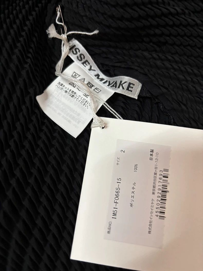 Issey Miyake Issey Miyake Black pleated cardigan Size M / US 6-8 / IT 42-44 - 3 Thumbnail