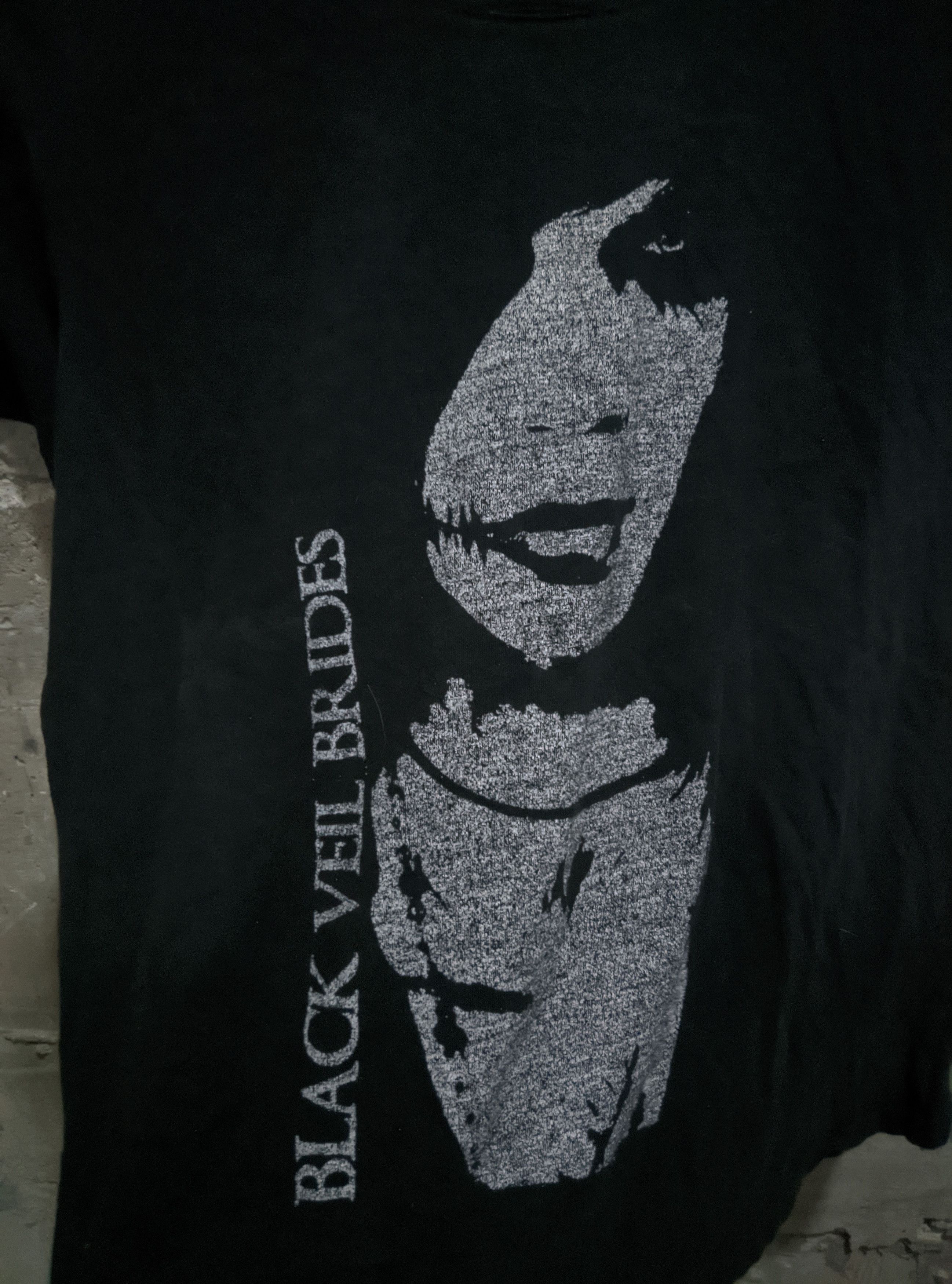 Band Tees Black veil brides metalcore scene baby tee Size S / US 4 / IT 40 - 2 Thumbnail