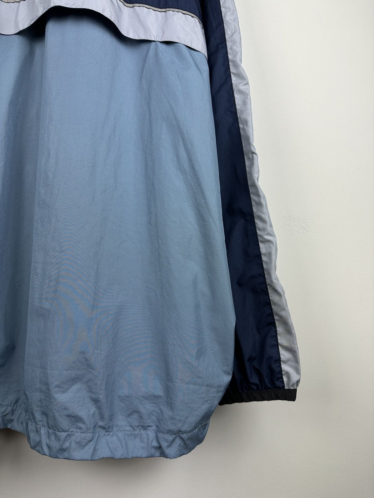 Nike Vintage 90’s Nike Y2K Light Jacket Size US XL / EU 56 / 4 - 16 Thumbnail