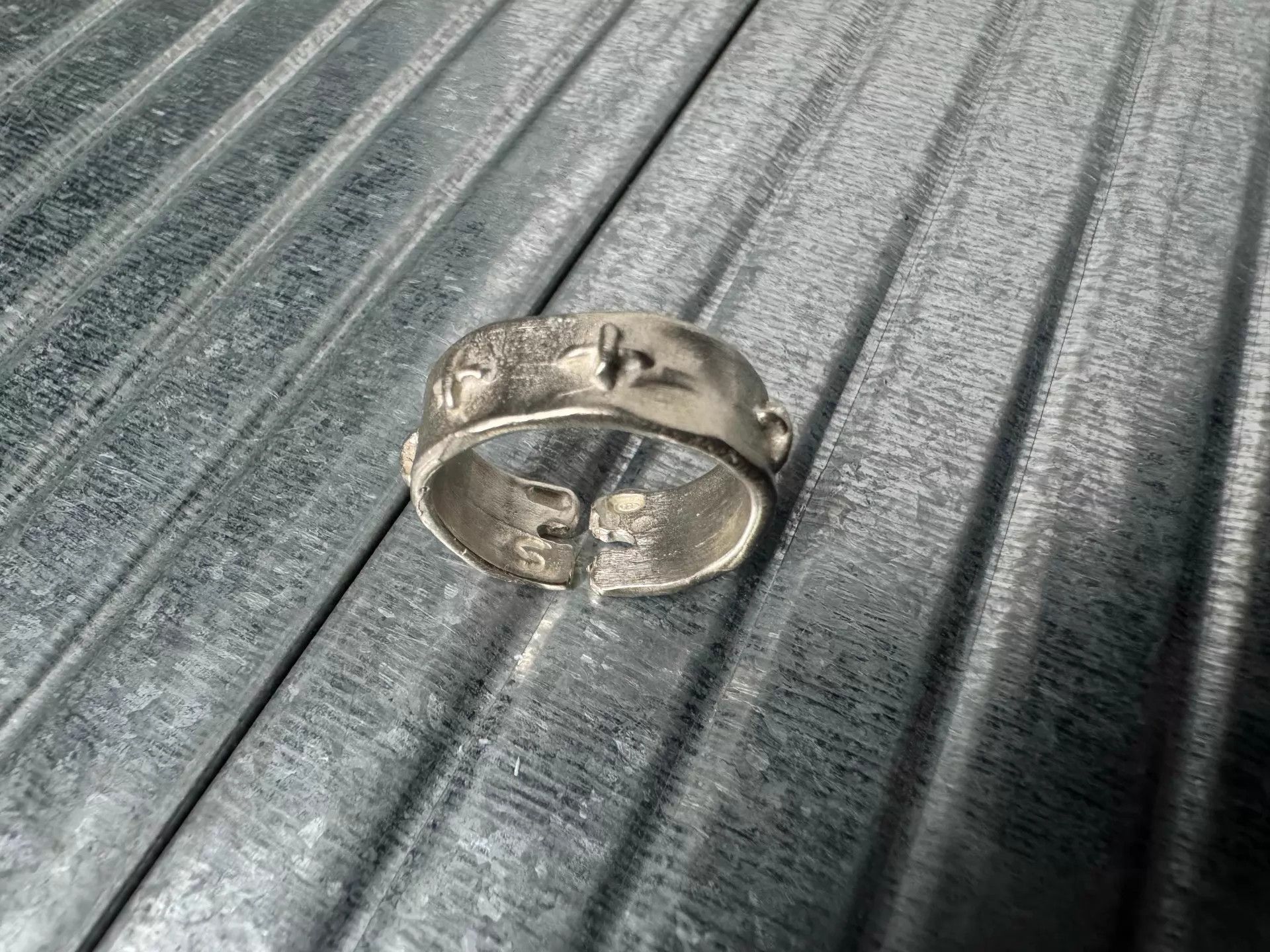 Ma+ maurizio amadei m.a+ 3D Cross Ring AG518 Size S New Size ONE SIZE - 2 Thumbnail