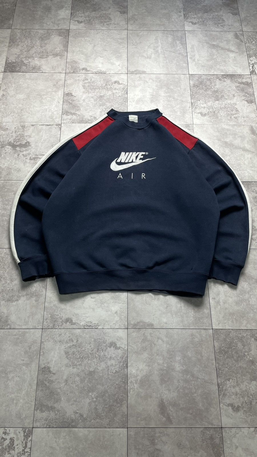 Nike Vintage 00's Nike Distressed Sweatshirt Pullover Big Logo L Size US L / EU 52-54 / 3 - 4 Thumbnail