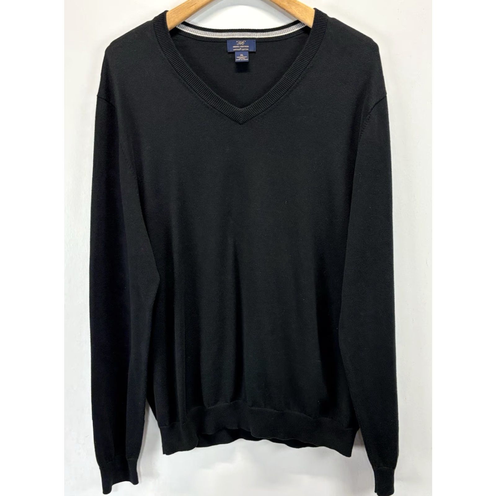 Brooks Brothers **Brooks Brothers Men Black X-Large V-Neck Pullover Supima Cotton Knit** User: **Brooks Brothers Men X-Large Black V-Neck Supima Cotton Knit Sweater** Size US XL / EU 56 / 4 - 2 Thumbnail