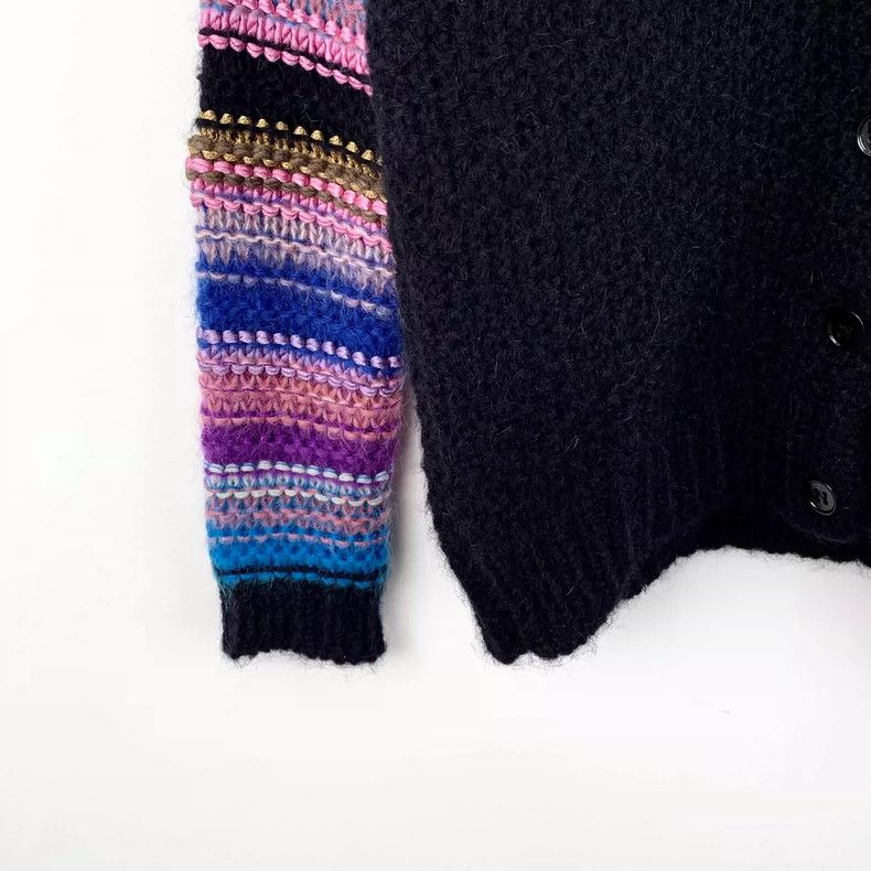 Louis Vuitton Louis Vuitton Color matching rainbow striped mohair V-neck Size XS / US 0-2 / IT 36-38 - 4 Thumbnail