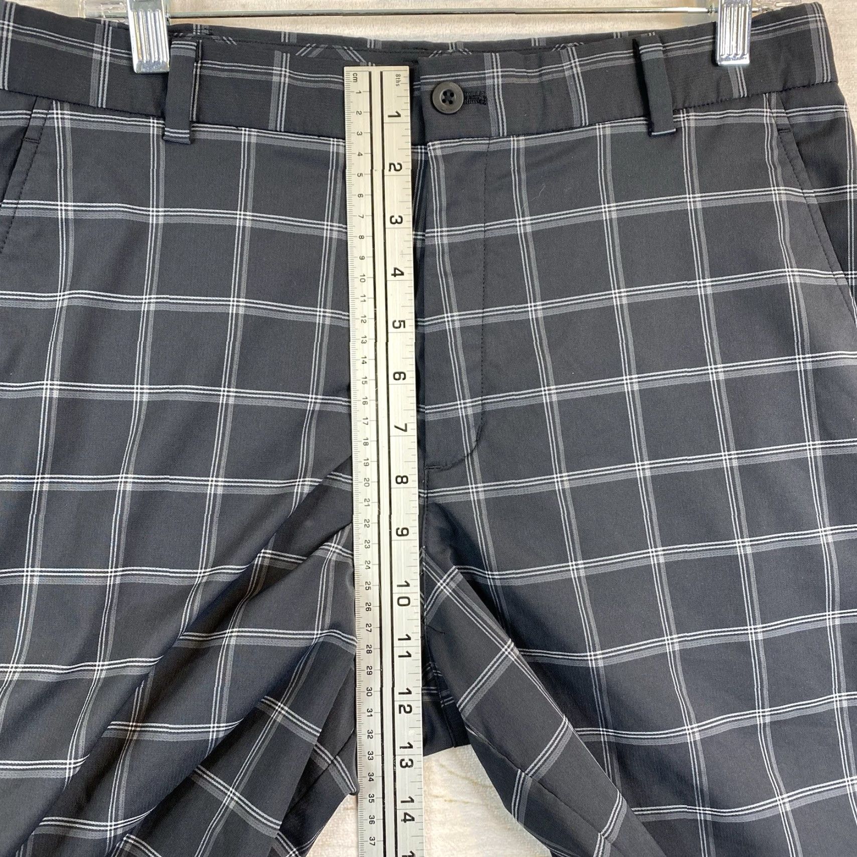 Nike Nike Golf Dri-Fit Stretch Chino Shorts Men's 32 Black Nike Dri-Fit Stretch Chino Shorts Mens 32 Black Size US 32 / EU 48 - 5 Thumbnail