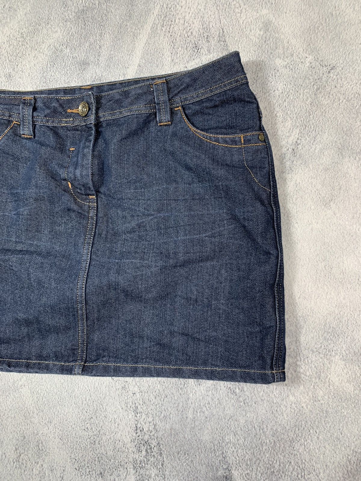 Japanese Brand × Vintage Vintage Y2K denim japanese skirt streetwear size 32 Size 32" / US 10 / IT 46 - 3 Thumbnail