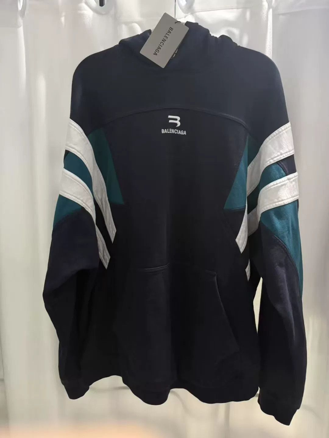 Balenciaga balenciaga black embroidered sweatshirt size 3. Size US M / EU 48-50 / 2 - 1 Thumbnail